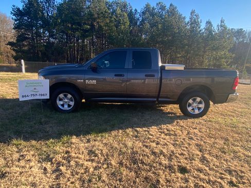 Used 2014 RAM 1500 Classic Tradesman image 9