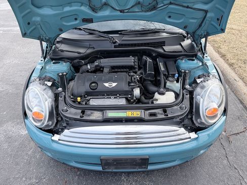 Used 2010 MINI Cooper image 14