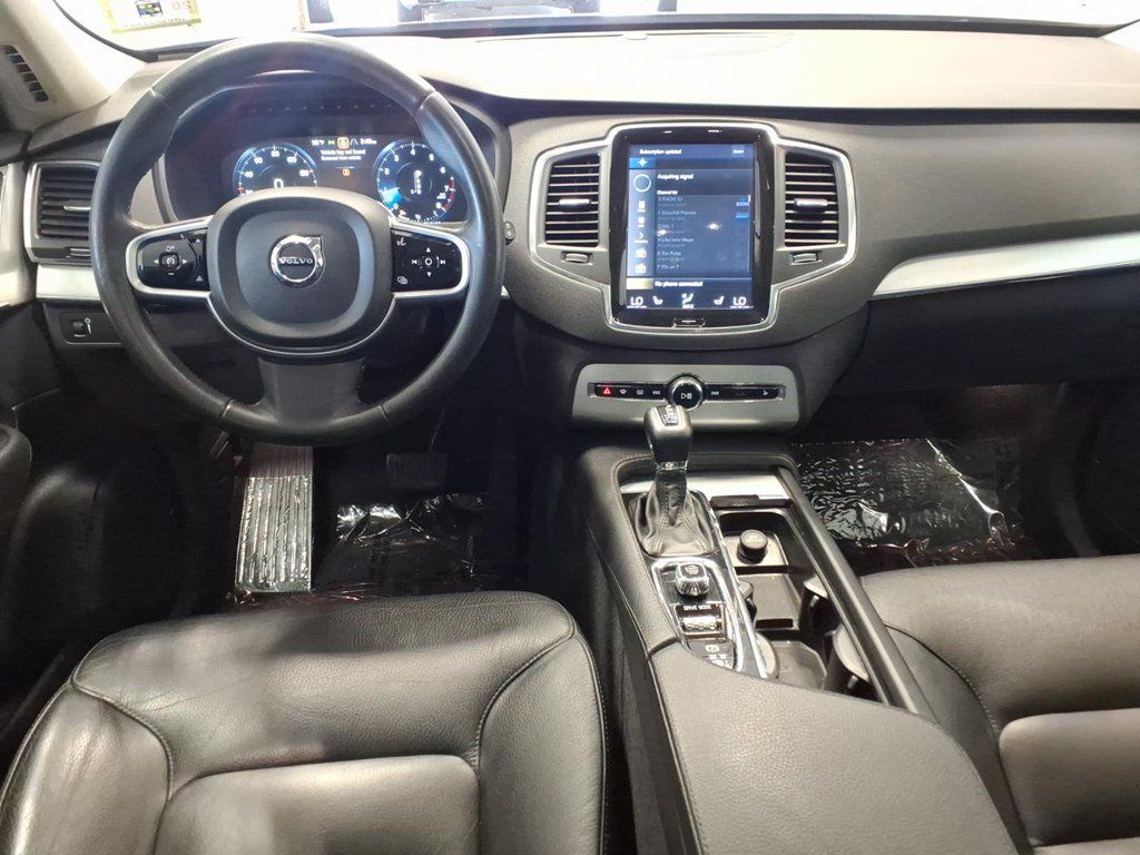 Used 2018 Volvo XC90 T6 Momentum AWD/4WD image 9