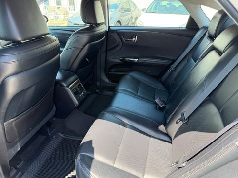 Used 2013 Toyota Avalon Limited FWD image 14