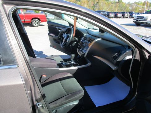 Used 2013 Nissan Altima 2.5 S image 21