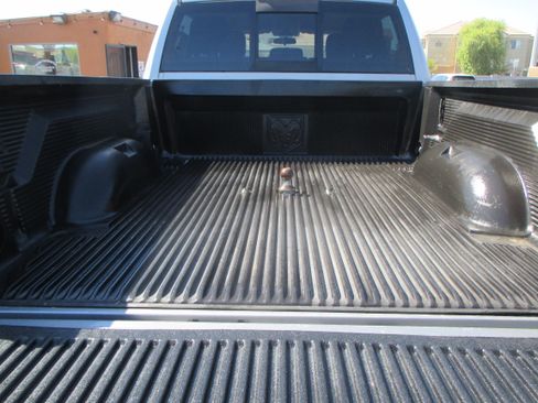 Used 2019 RAM 2500 4x4 Crew Cab Tradesman image 16