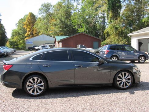 Used 2016 Chevrolet Malibu Premier image 11