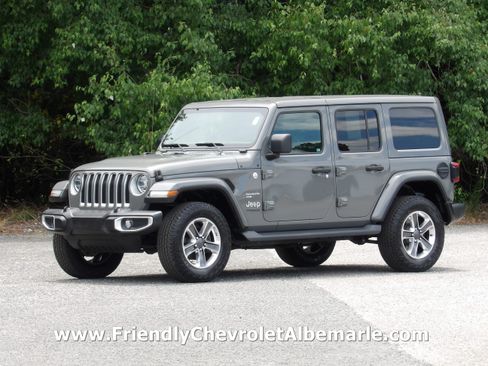 Used 2021 Jeep Wrangler 4WD Unlimited Sahara image 1