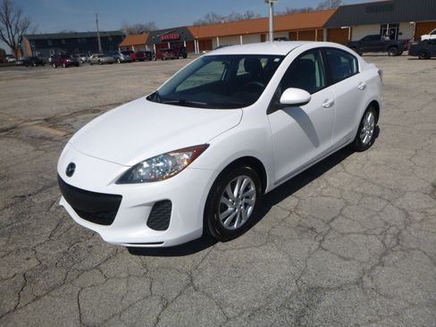 Used 2012 MAZDA MAZDA3 i Touring image 2