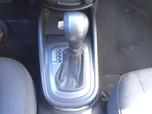 Used 2011 Kia Soul + image 19