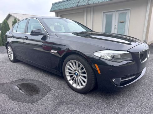 Used 2012 BMW 535i xDrive Sedan AWD/4WD image 4