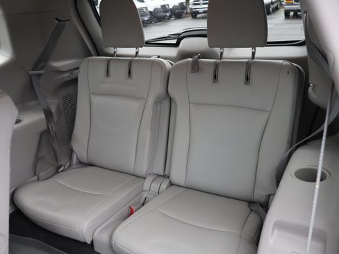 Used 2011 Toyota Highlander Limited image 15