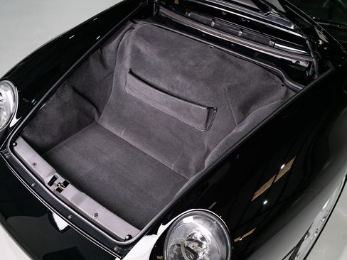 Used 1997 Porsche 911 Carrera S Coupe RWD image 51