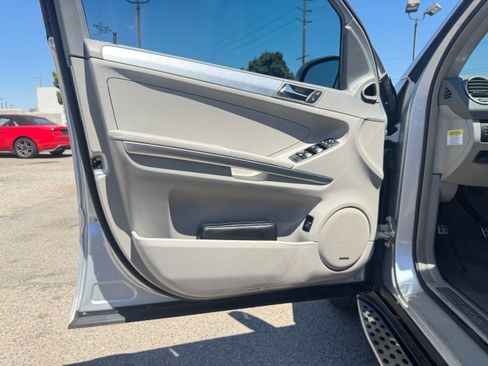 Used 2008 Mercedes-Benz ML 350 4MATIC image 23