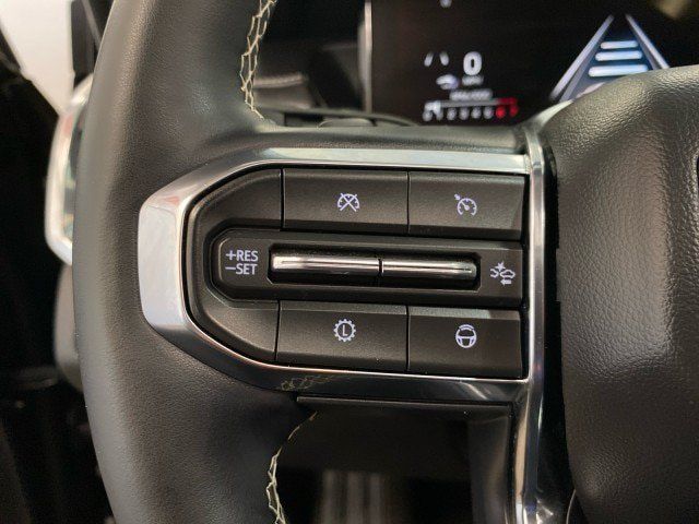 Used 2024 GMC Acadia Denali AWD/4WD image 20