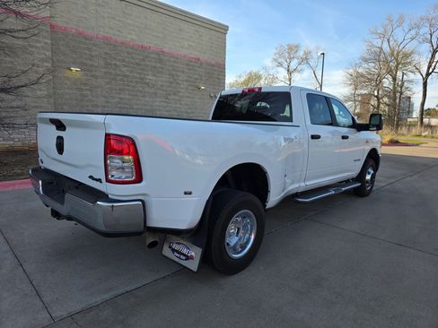 Used 2023 RAM 3500 Big Horn image 6
