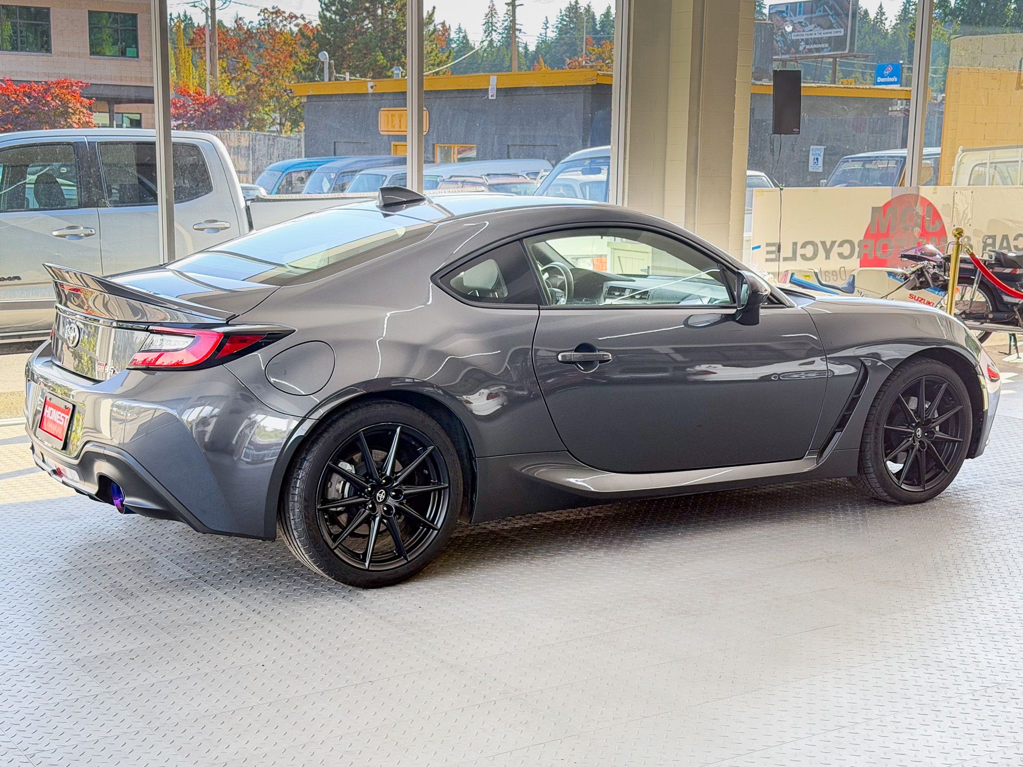 Used 2024 Toyota GR86 Premium RWD image 4