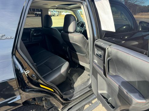 Used 2023 Toyota 4Runner TRD Off-Road Premium image 17