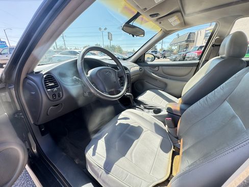 Used 2003 Oldsmobile Alero GLS Sedan FWD image 16