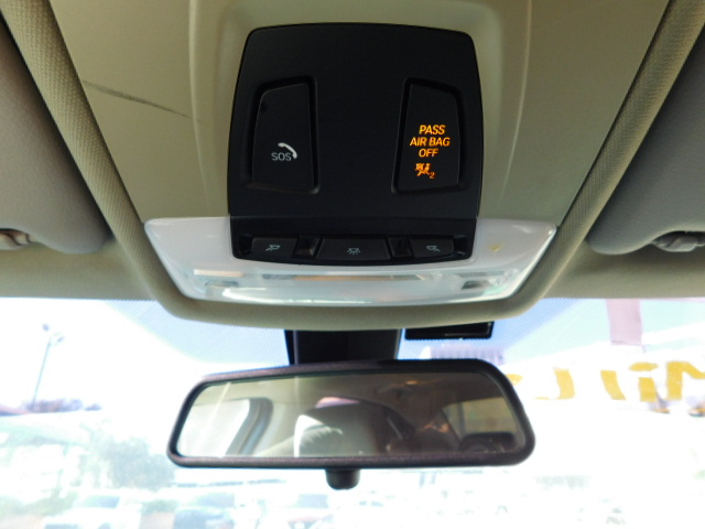 Used 2014 BMW 320i Sedan RWD image 18