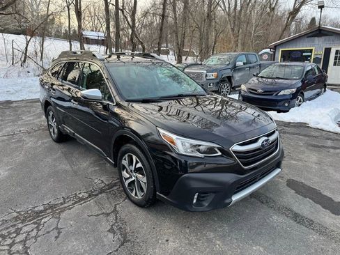 Used 2021 Subaru Outback Touring image 3