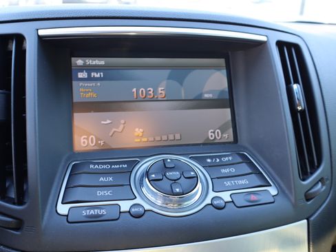 Used 2013 INFINITI G37 image 24