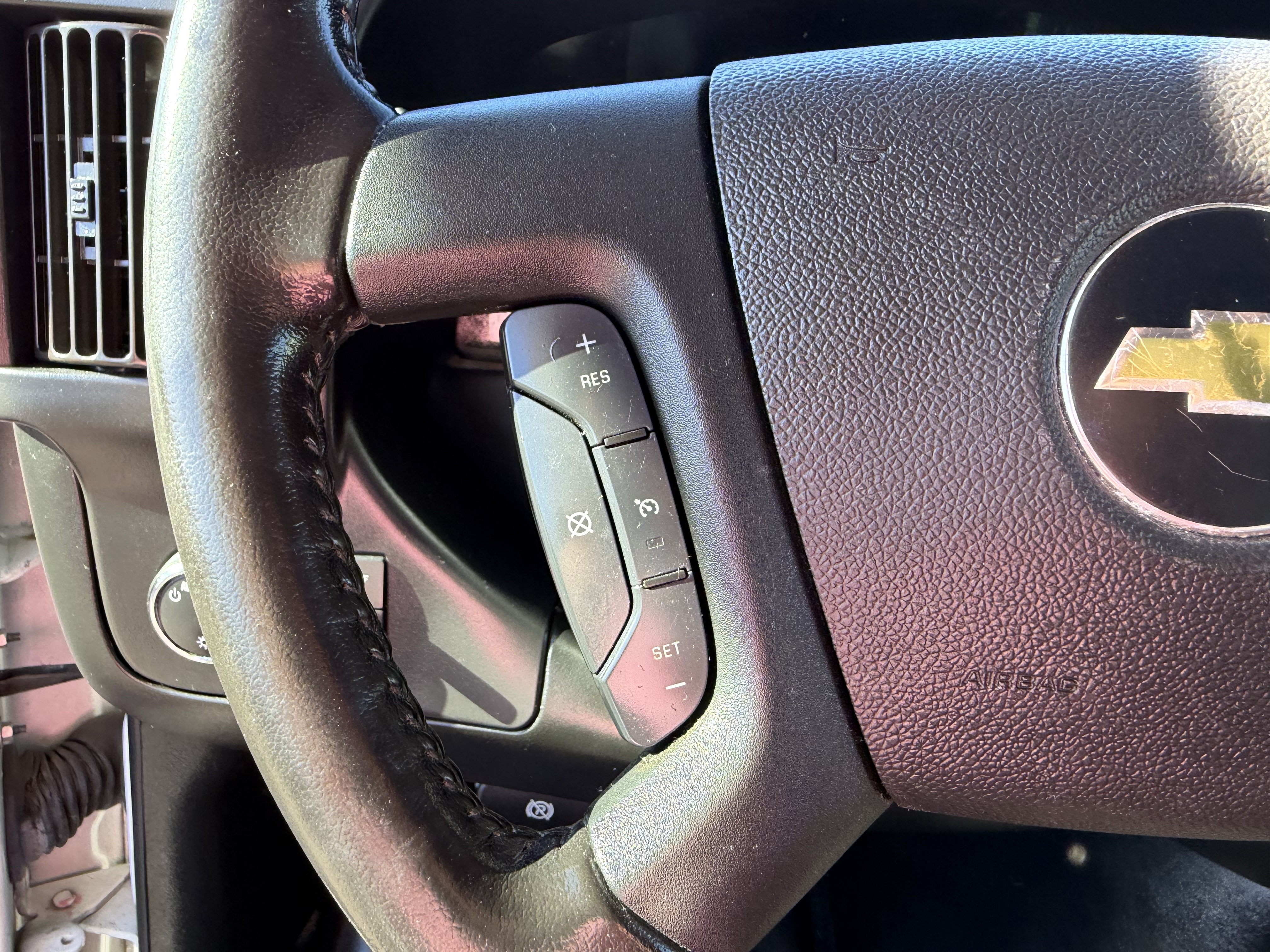 Used 2021 Chevrolet Express 3500 UNAVAIL RWD image 16