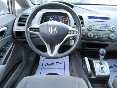 Used 2009 Honda Civic LX Sedan image 10