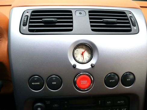 Used 2003 Aston Martin Vanquish image 37