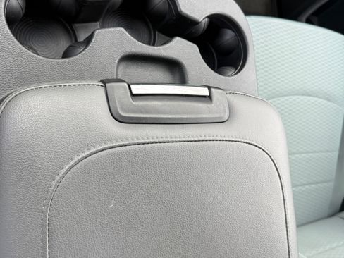 Used 2017 RAM 1500 4x4 Regular Cab Tradesman image 14