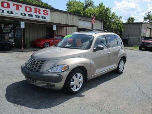 Used 2002 Chrysler PT Cruiser Limited Edition image 2