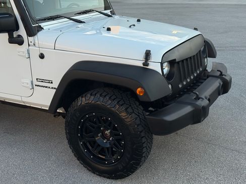 Used 2015 Jeep Wrangler Sport AWD/4WD image 52
