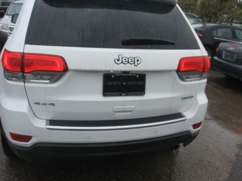 Used 2015 Jeep Grand Cherokee 4WD Limited image 5