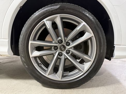 Used 2024 Audi Q3 2.0T Premium AWD/4WD image 14