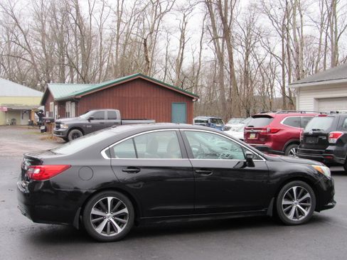 Used 2015 Subaru Legacy 2.5i Limited image 8