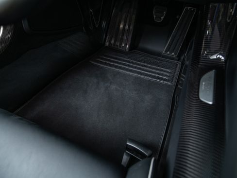 Used 2015 Porsche 918 Spyder AWD/4WD image 34
