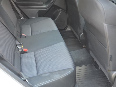 Used 2015 Subaru Forester 2.5i Premium AWD/4WD image 12