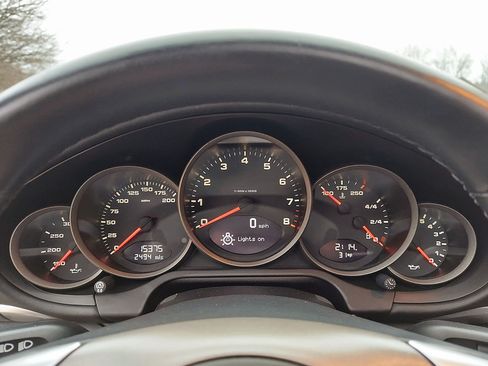 Used 2009 Porsche 911 Carrera 4S image 40
