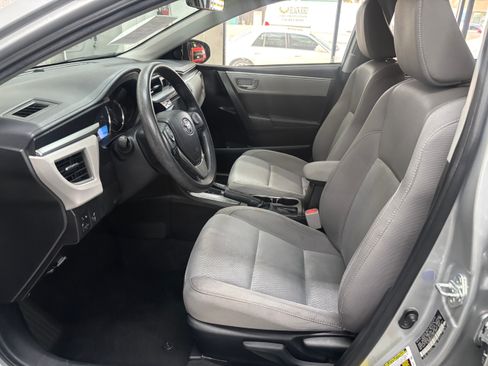 Used 2016 Toyota Corolla LE image 11