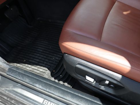 Used 2015 BMW 528i xDrive image 18