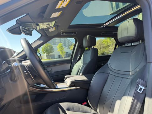 Used 2024 Land Rover Range Rover Sport Dynamic SE image 26