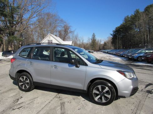Used 2018 Subaru Forester 2.5i Premium image 13