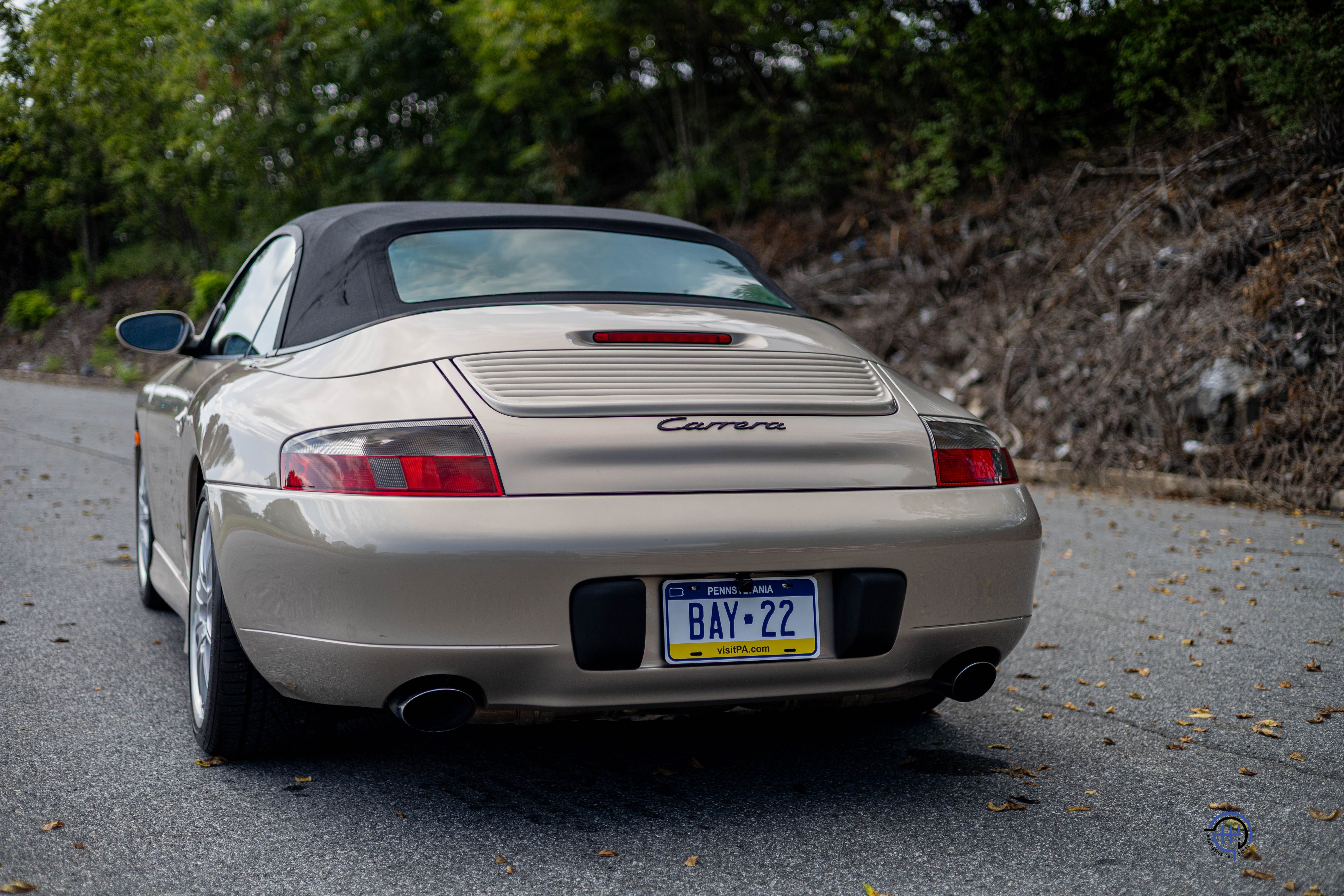 Used 2000 Porsche 911 Carrera Cabriolet RWD image 14