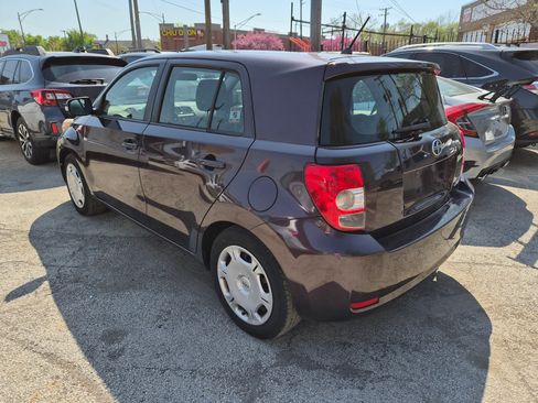 Used 2010 Scion xD image 4