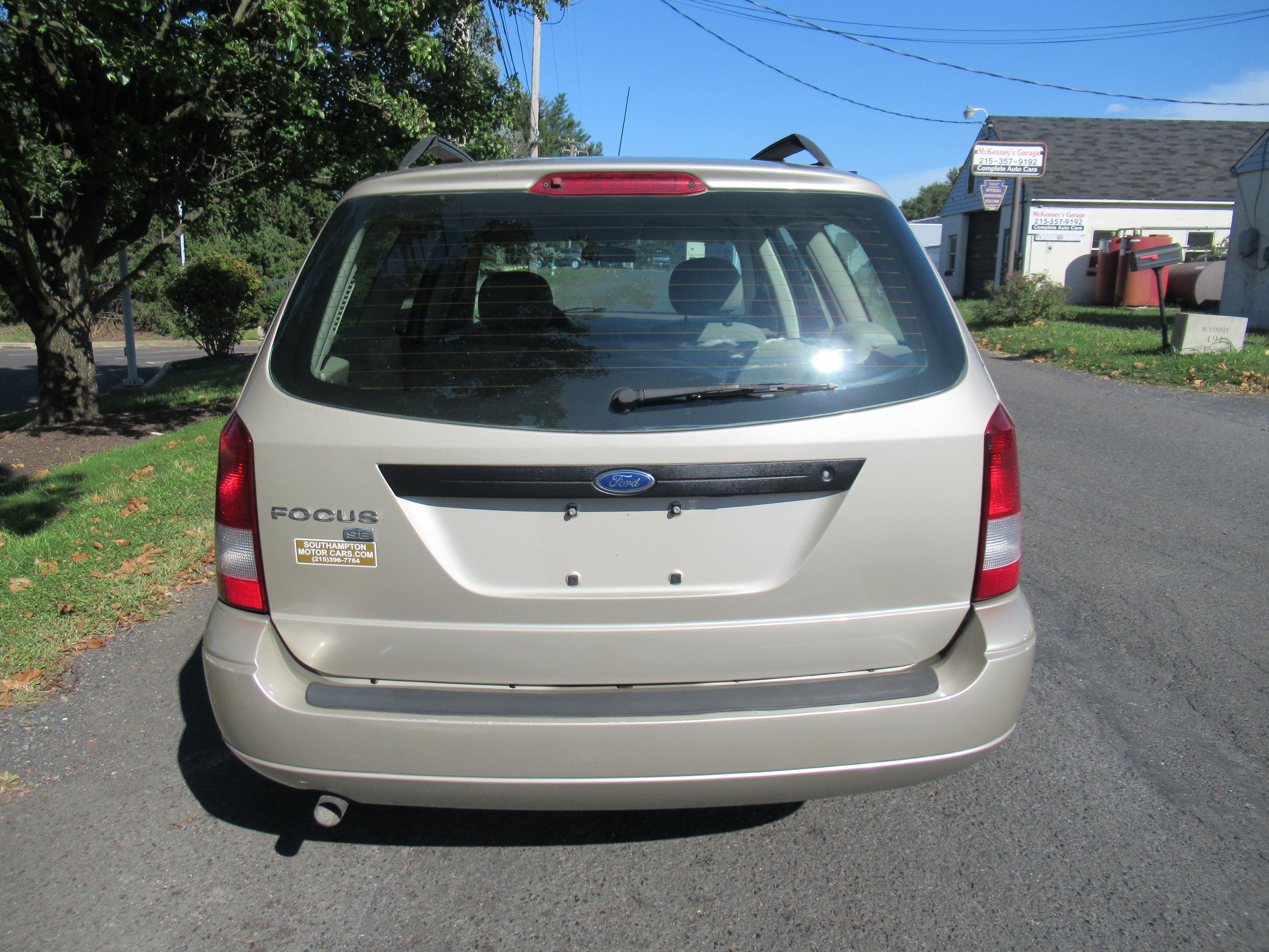 Used 2007 Ford Focus ZXW Wagon FWD image 8