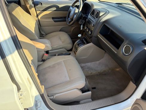 Used 2015 Jeep Patriot Sport image 6