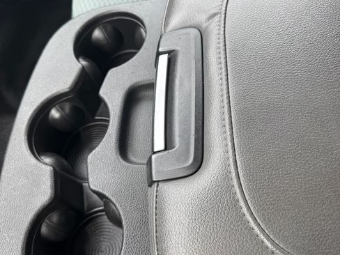 Used 2016 RAM 3500 Tradesman image 12