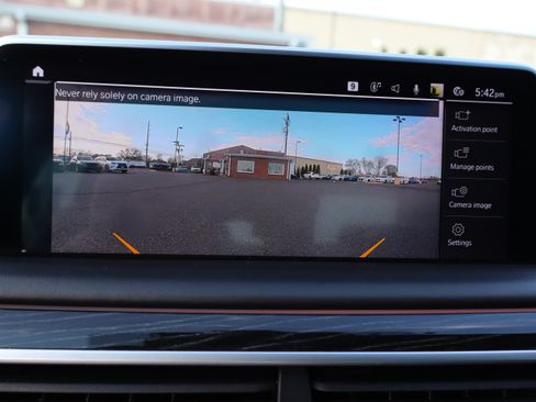 Used 2021 BMW 750i xDrive image 30