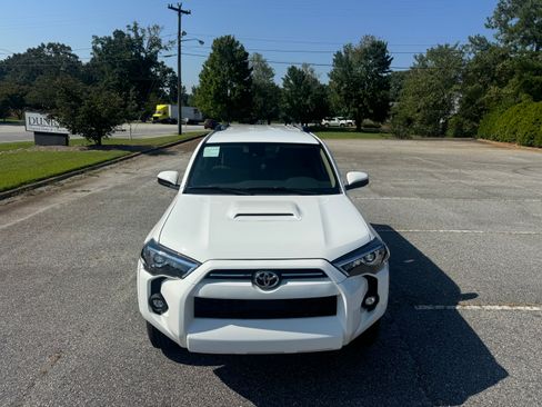 Used 2021 Toyota 4Runner 2WD SR5 image 9