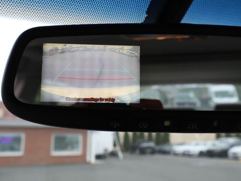 Used 2011 Toyota Avalon Limited image 24