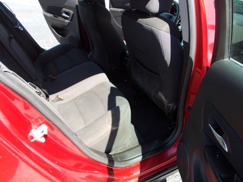 Used 2013 Chevrolet Cruze LT FWD image 21