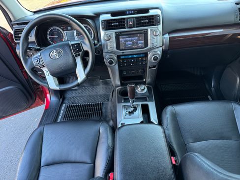 Used 2017 Toyota 4Runner Limited image 30