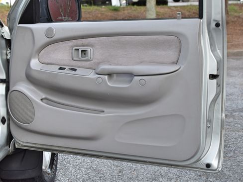 Used 2003 Toyota Tacoma SR5 image 70