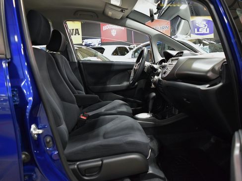 Used 2009 Honda Fit Sport image 23